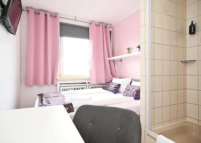 Self Check In Nordstern 2*