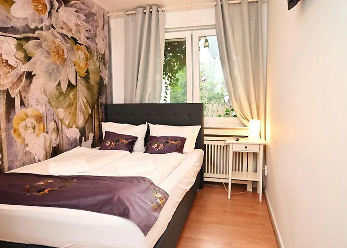 Self Check In Nordstern Hotel 2*